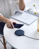 Anker 313 Wireless Charger (Pad) - detail view | Silarius