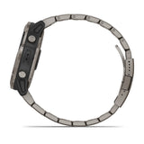 quatix® 010-02157-30 6X Solar Titanium with Titanium Band