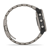 quatix® 010-02158-94 6 Titanium Titanium Gray with Titanium Band